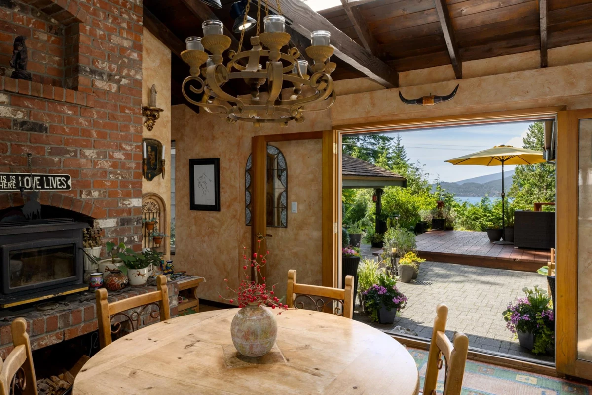 Bedroom 2 Photo of 315 Bayview Road, Lions Bay, BC