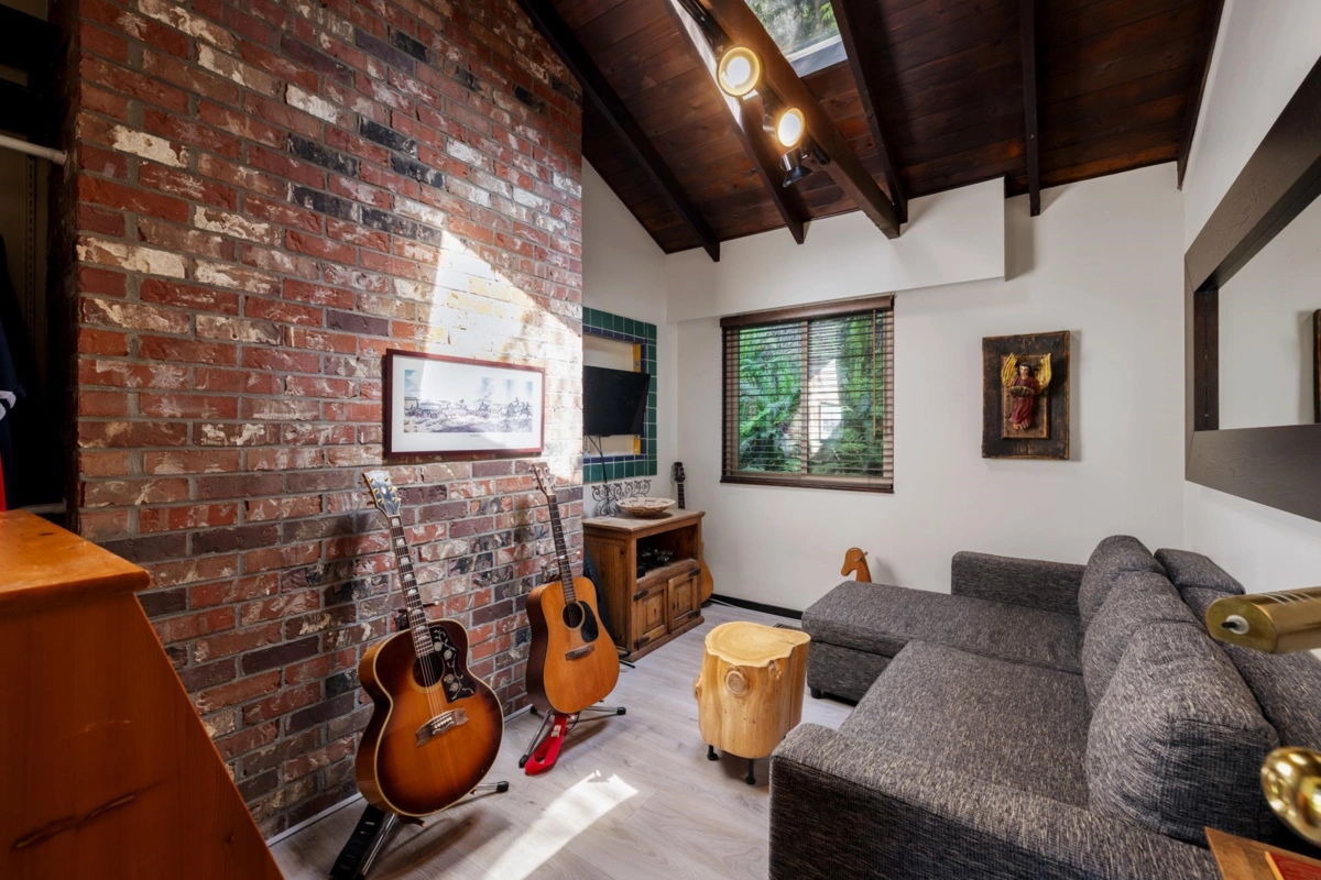 Bedroom 4 Photo of 315 Bayview Road, Lions Bay, BC