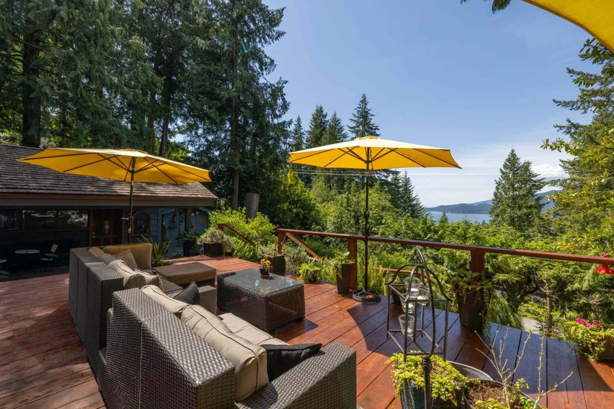 Outdoor Patio Photo of 315 Bayview Road, Lions Bay, BC