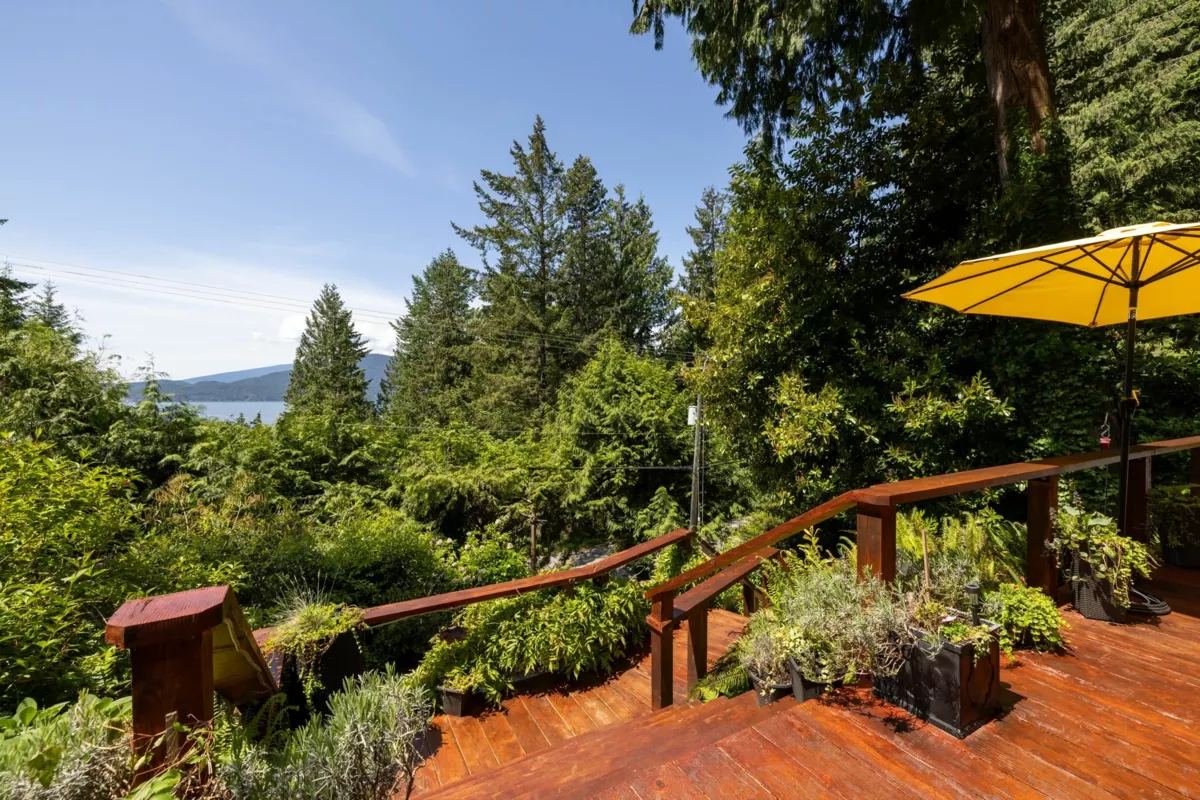 Swimming Pool Photo of 315 Bayview Road, Lions Bay, BC