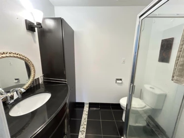 Guest Bathroom Photo of 7560 Waterton Drive, Richmond, BC