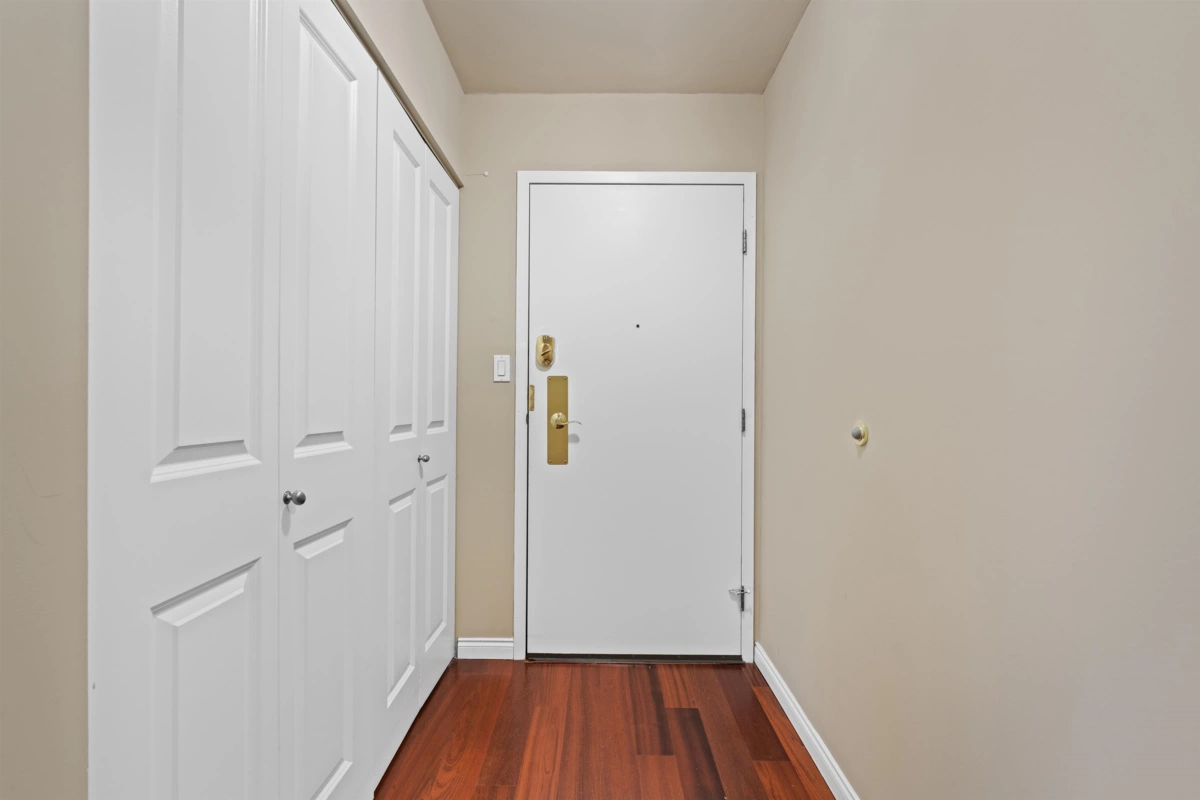 Backyard Photo of 801 114 W Keith Road, North Vancouver, BC