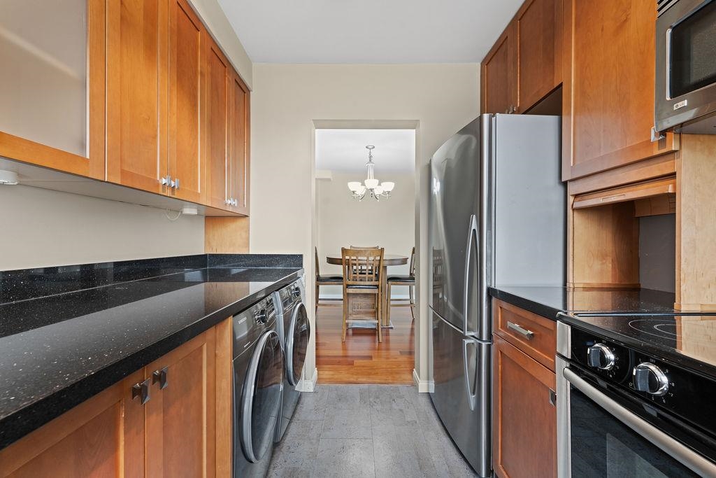 Bedroom 2 Photo of 801 114 W Keith Road, North Vancouver, BC