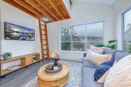 1 2158 Sarajevo Drive, Whistler, BC, Whistler — Townhouse for sale