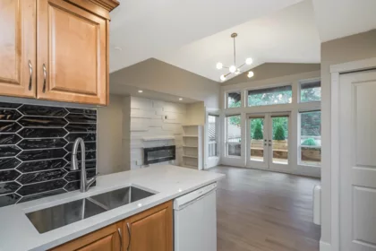 Primary Bathroom Photo of 208 2828 152 Street, Surrey, BC