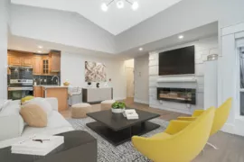 208 2828 152 Street, Surrey, BC