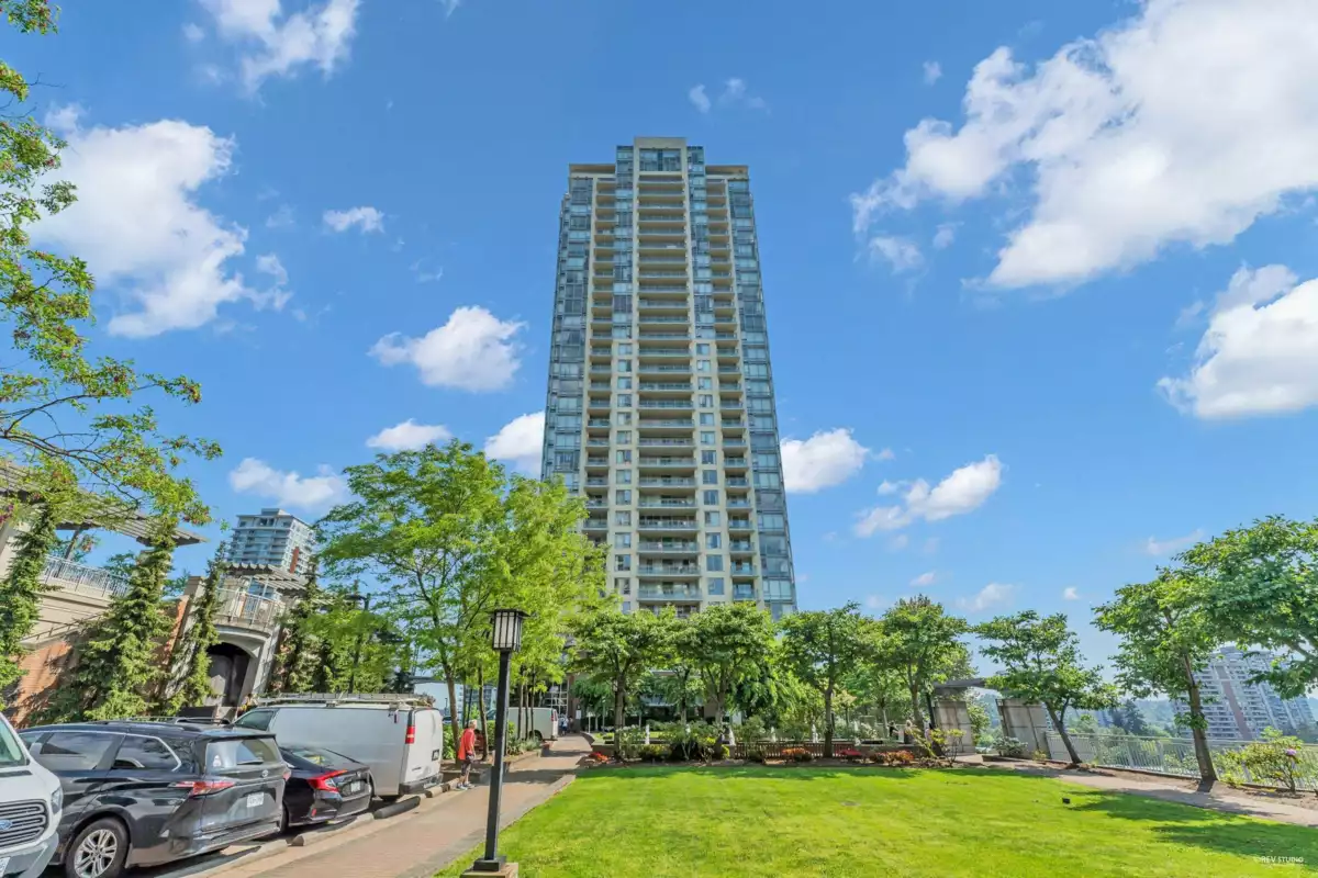 Exterior Front Photo of 2906 9888 Cameron Street, Burnaby, BC