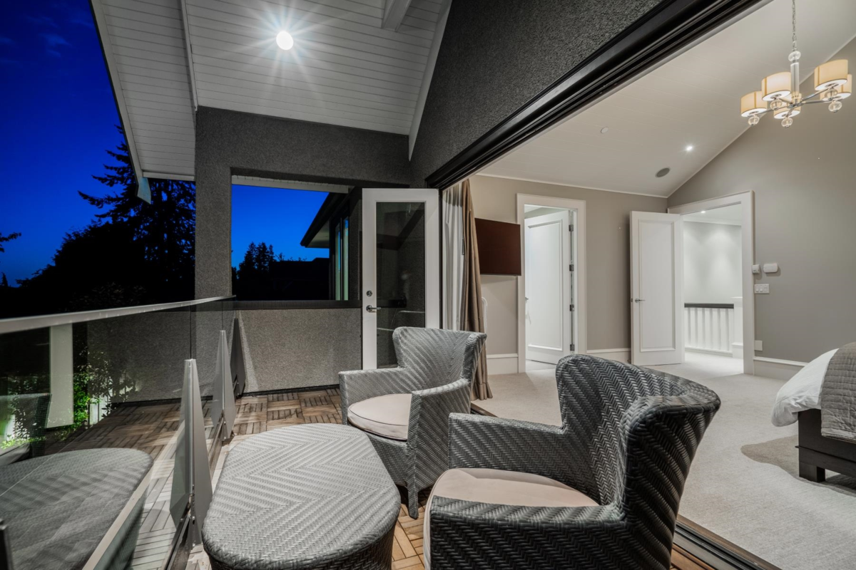 Basement Recreation Room Photo of 2312 Kings Avenue, West Vancouver, BC