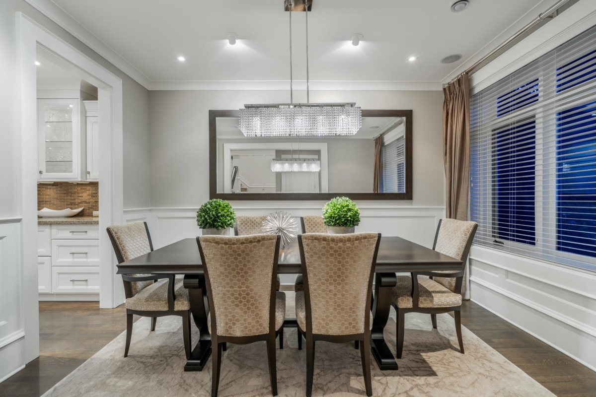 Breakfast Nook Photo of 2312 Kings Avenue, West Vancouver, BC