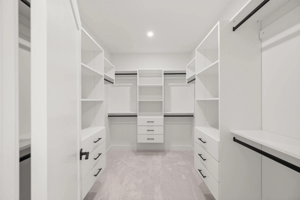 Hallway Photo of 20334 42 Avenue, Langley, BC