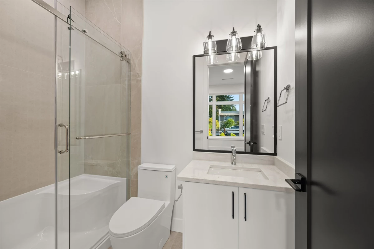 Laundry Room Photo of 20334 42 Avenue, Langley, BC