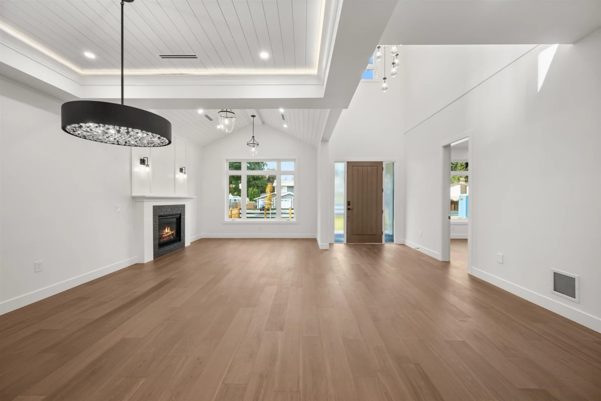 Living Room Photo of 20334 42 Avenue, Langley, BC