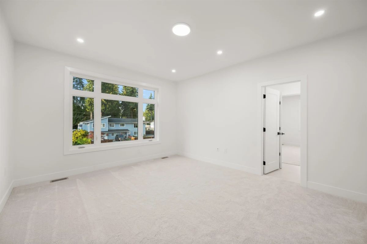 Swimming Pool Photo of 20334 42 Avenue, Langley, BC