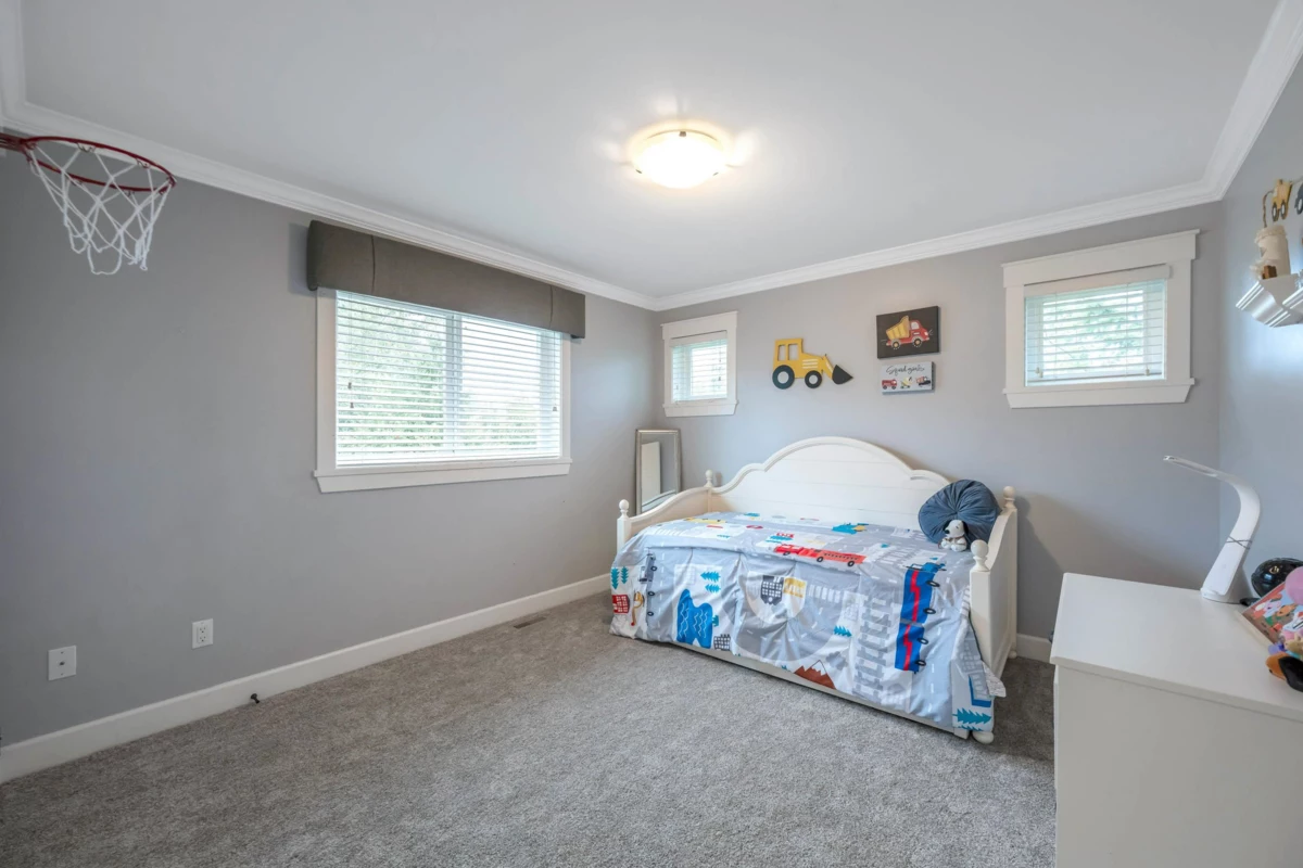 Front Yard Photo of 8121 210a Street, Langley, BC