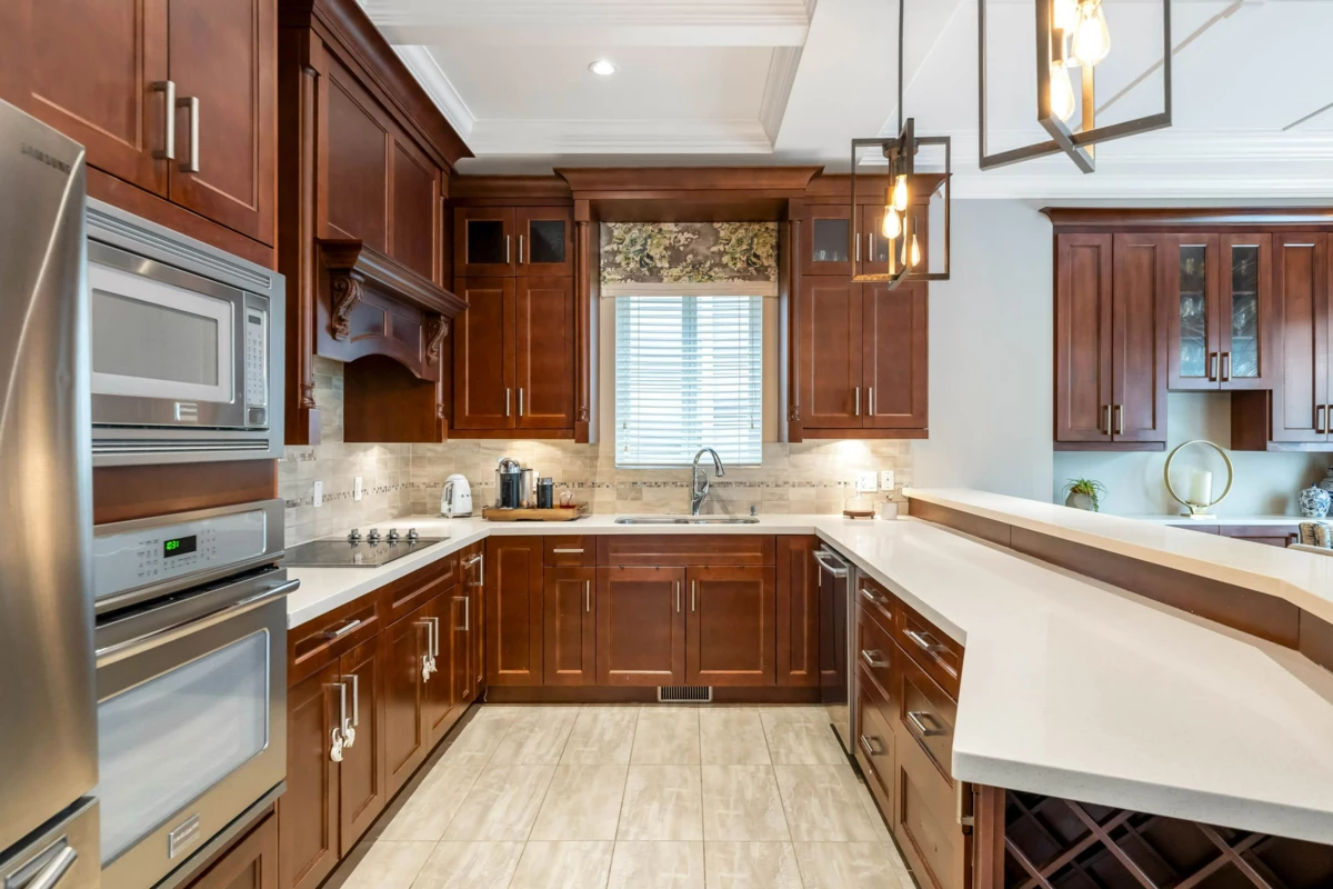 Walk-In Closet Photo of 8121 210a Street, Langley, BC