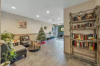 Hallway Photo of 308 601 North Road, Coquitlam, BC