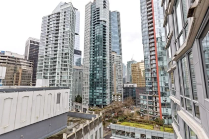 Office / Den Photo of 1401 1228 W Hastings Street, Vancouver, BC