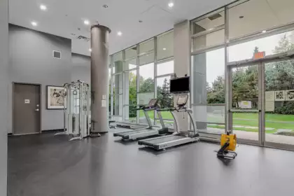 3702 4880 Bennett Street, Burnaby, BC, Burnaby — Apartment/Condo for sale