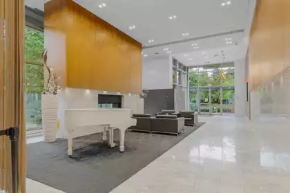 3702 4880 Bennett Street, Burnaby, BC, Burnaby — Apartment/Condo for sale