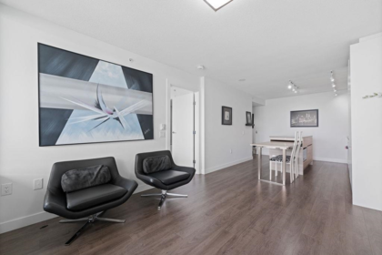 1901 988 Quayside Drive, New Westminster, BC, New Westminster — Apartment/Condo for sale