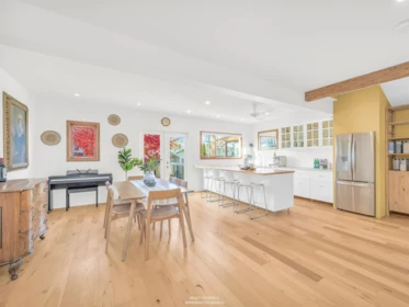 Breakfast Nook Photo of 4379 Welwyn Street, Vancouver, BC
