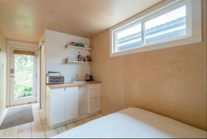 Hot Tub / Spa Photo of 4379 Welwyn Street, Vancouver, BC