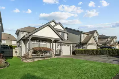 32653 Hood Avenue, Mission, BC, Mission — Single Family Residence for sale