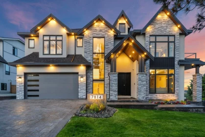 7814 167a Street, Surrey, BC, Fleetwood Tynehead — 8 bed single family residence for sale