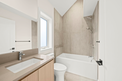 Mudroom Photo of 1 2091 E 20th Avenue, Vancouver, BC