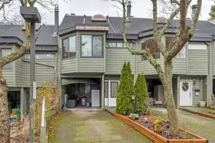 1157 Fairway Views Wynd, Delta, BC, Delta — Townhouse for sale
