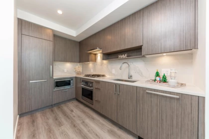 Family Room Photo of 3305 13350 Central Avenue, Surrey, BC