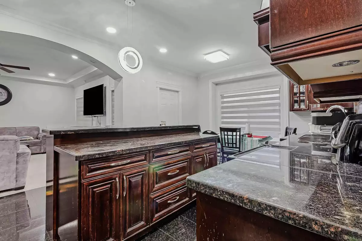 Breakfast Nook Photo of 6842 131 Street, Surrey, BC