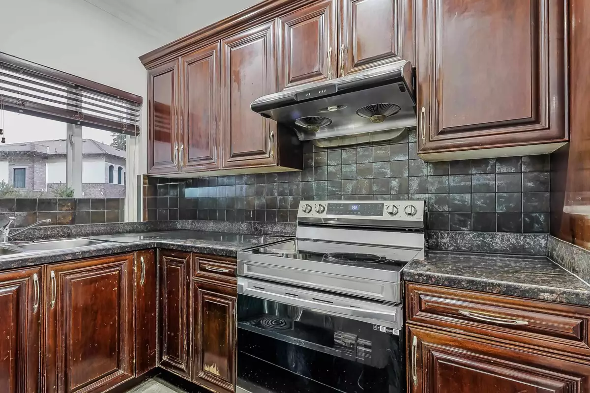 Primary Bedroom Photo of 6842 131 Street, Surrey, BC