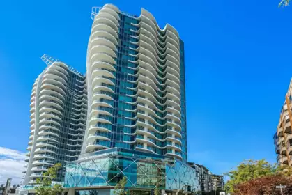 1201 1501 Foster Street, White Rock, BC, White Rock — 2 bed apartment/condo for sale