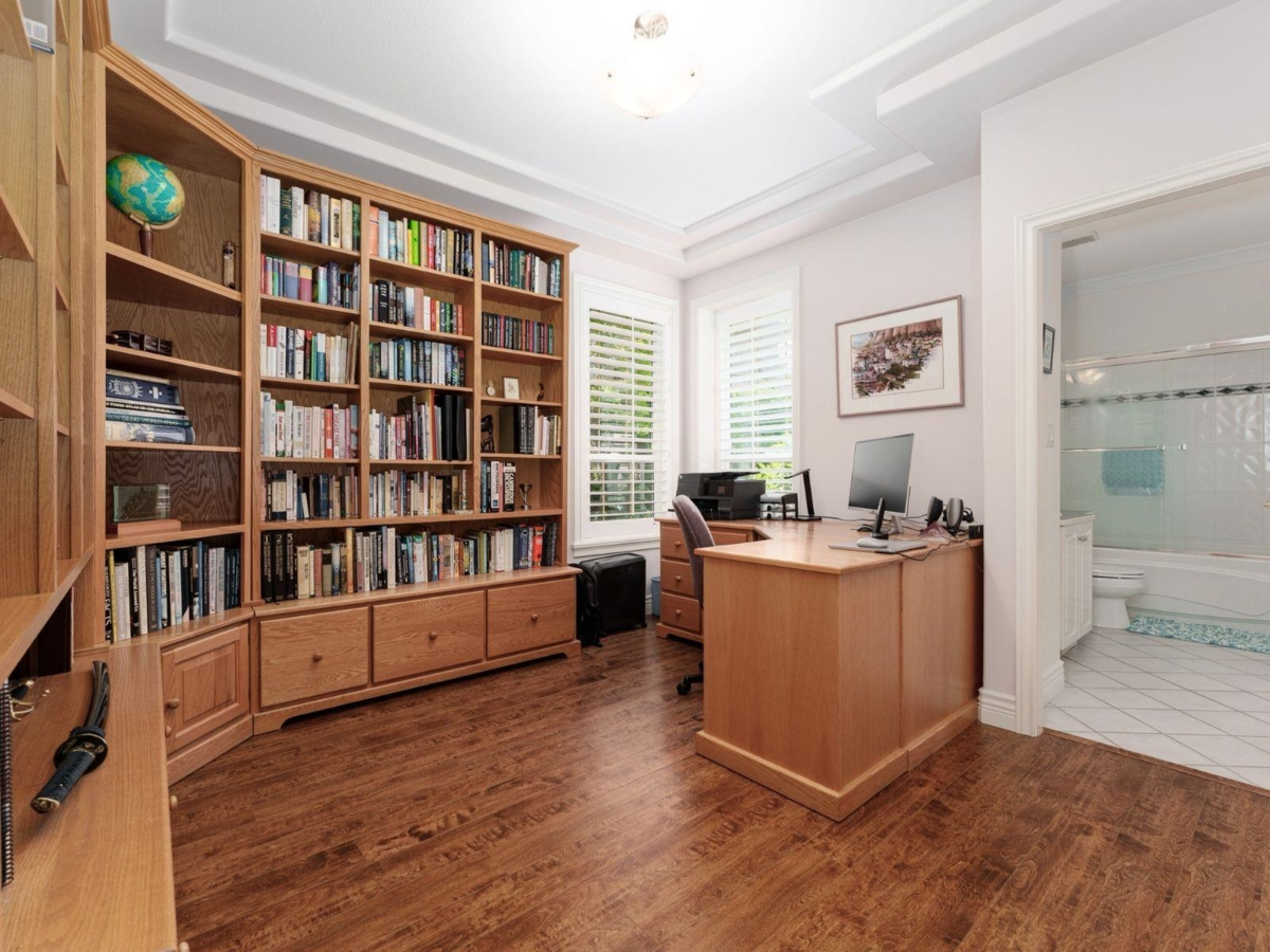 Mudroom Photo of 3412 Canterbury Drive, Surrey, BC