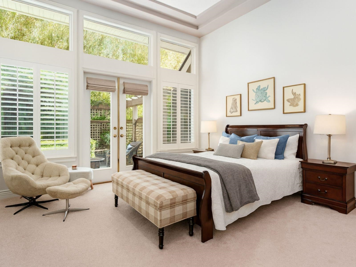 Powder Room Photo of 3412 Canterbury Drive, Surrey, BC