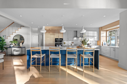 Kitchen Island Photo of 8 5110 Alderfeild Place, West Vancouver, BC