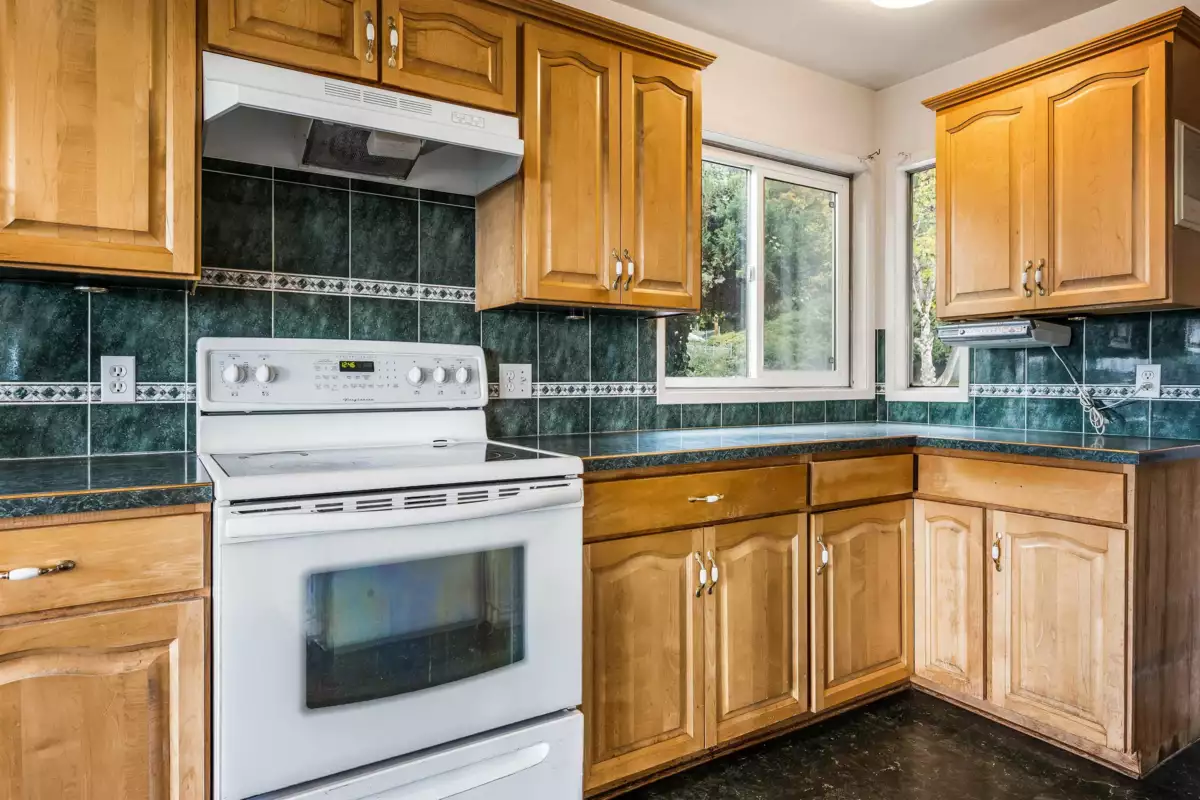 Staircase Photo of 9890 Quarry Road, Chilliwack, BC