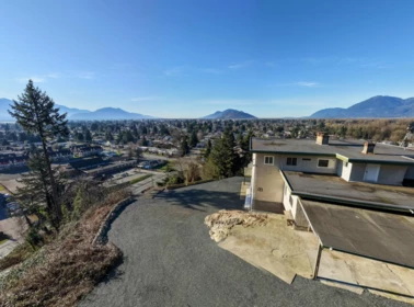 Living Room Photo of 9890 Quarry Road, Chilliwack, BC