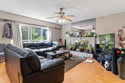 6632 Canada Way, Burnaby, BC