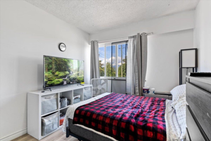 6632 Canada Way, Burnaby, BC