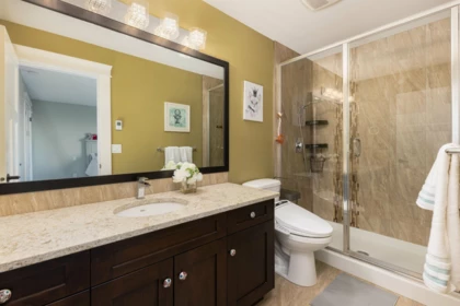 Hot Tub / Spa Photo of 10875 Carmichael Street, Maple Ridge, BC