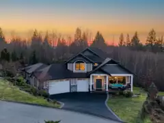 10875 Carmichael Street, Maple Ridge, BC