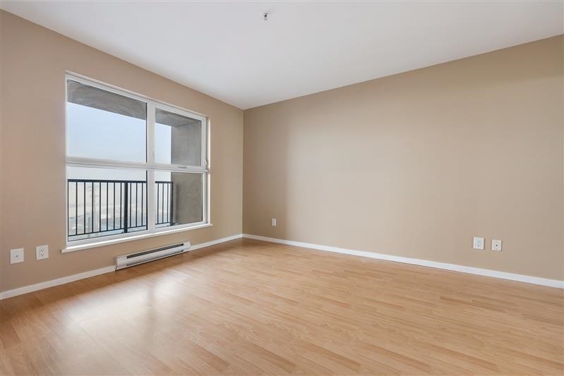 Guest Bathroom Photo of 513 315 Knox Street, New Westminster, BC