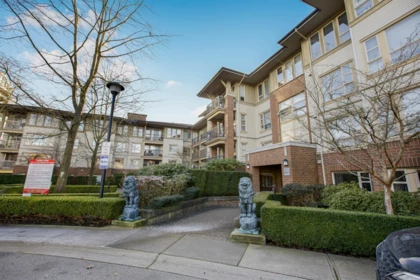 6101 5117 Garden City Road, Richmond, BC, Richmond — Apartment/Condo for sale