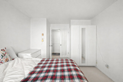 Laundry Room Photo of 801 1045 Quayside Drive, New Westminster, BC