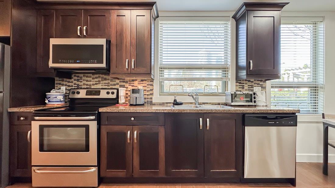 Kitchen Island Photo of 223 13897 Fraser Highway, Surrey, BC