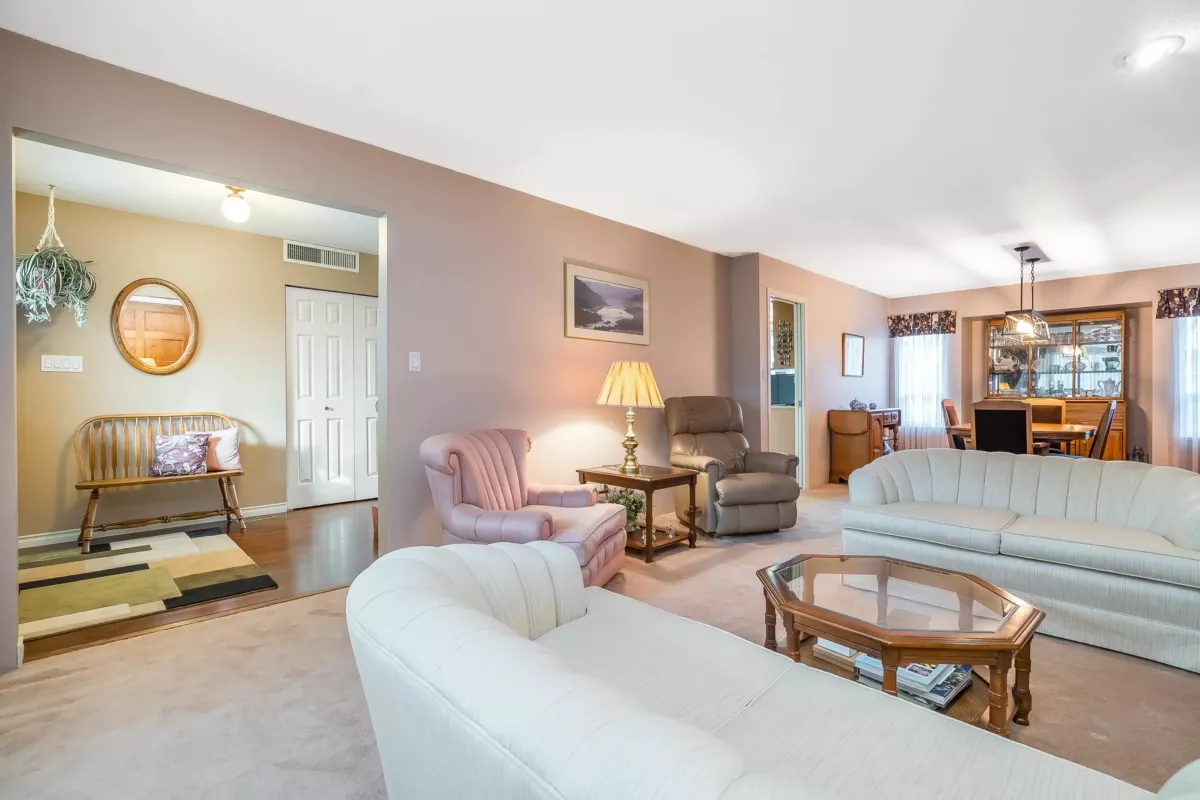 Kitchen Island Photo of 5350 Crescent Drive, Delta, BC