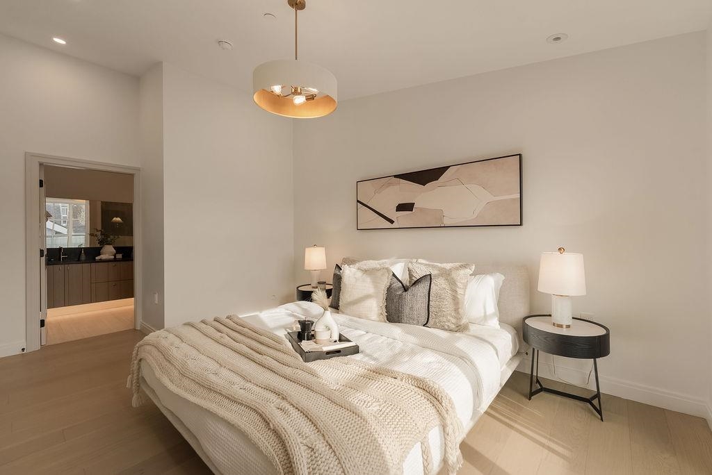 Entry Foyer Photo of 2542 Grant Street, Vancouver, BC