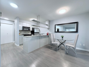 2706 1438 Richards Street, Vancouver, BC